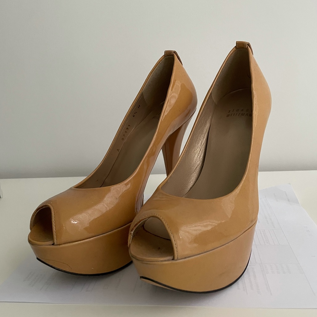 Stuart Weitzman Platform Pump